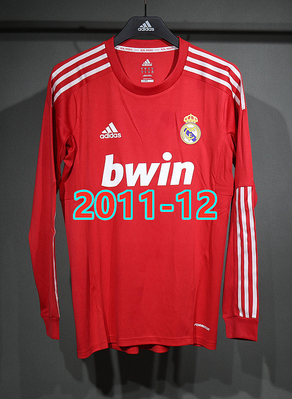 Real Madrid Retro Third Player Long Jersey S-2XL