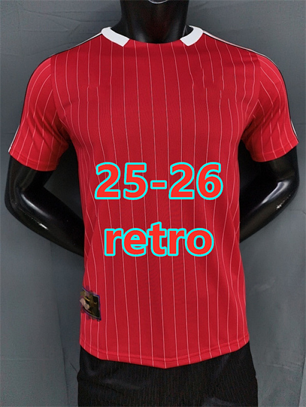 25-26 Manchester United Retro Player Version Jersey S-2XL Logo