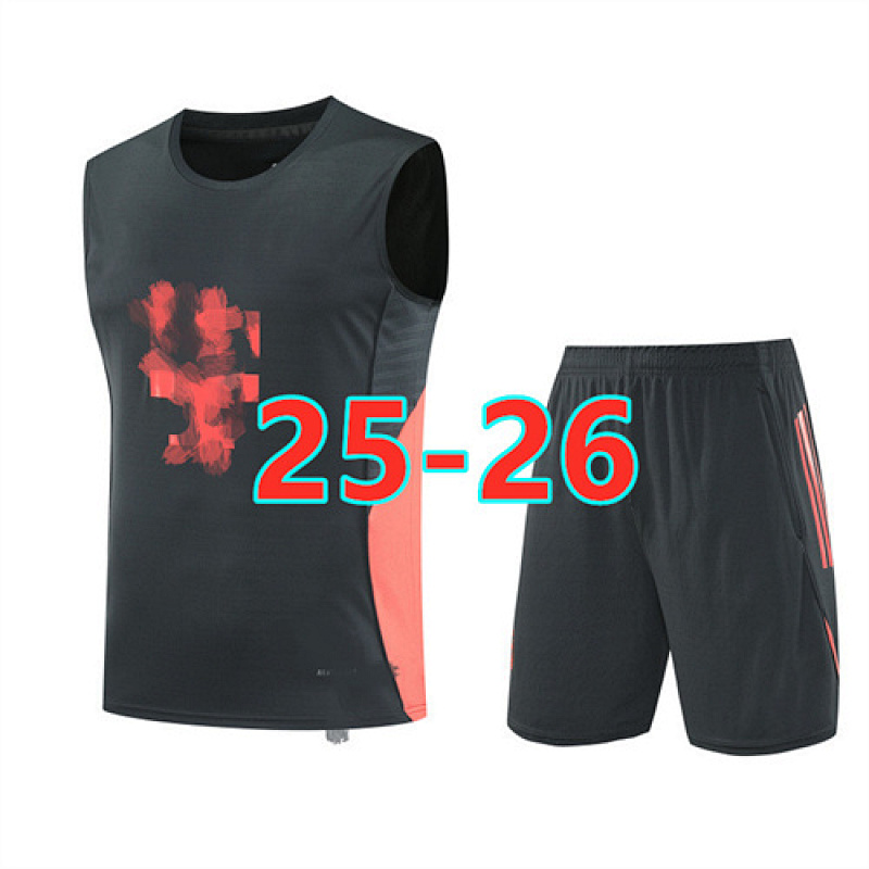 25-26 Bayern Short Sleeve Vest Tracksuit S-2XL