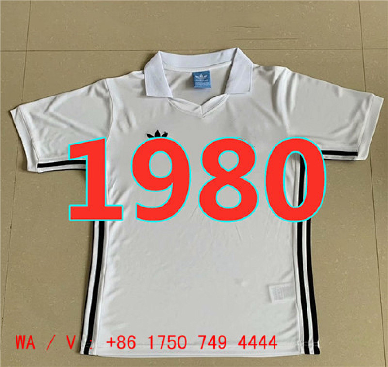 Manchester United Retro1980 TopThai Quality Away Jersey S-2XL