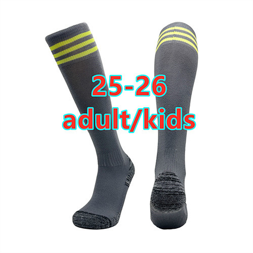25-26 Manchester United Goalkeeper Adult Kids Socks