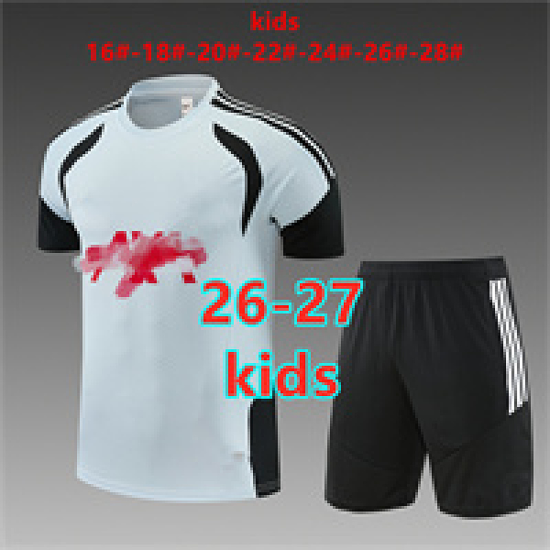 26-27 L.iverpoo Kids Short Sleeve Tracksuit 16 -28