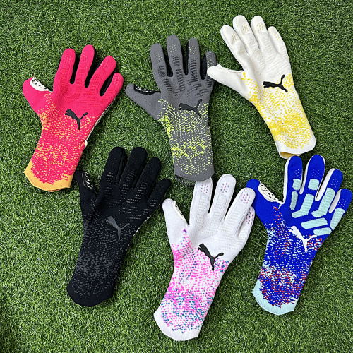 24-25 P-M Goalkeeper Glove 8 9 10