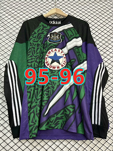95-96 Newcastle United Goalkeeper Long Sleeve Jersey S-2XL