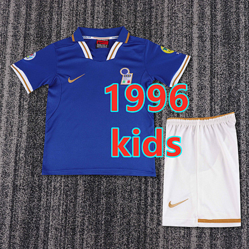 Italy Home Retro Kids Jersey+shorts Kit 16 -28