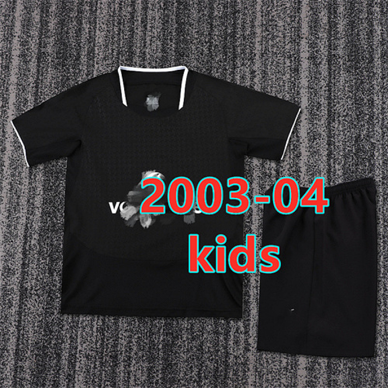 Manchester United Away Retro Kids Kit 16 -28