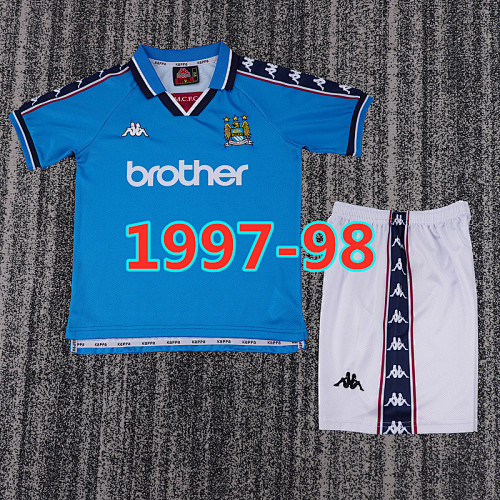 Manchester City Home Retro Kids Kit 16 -28