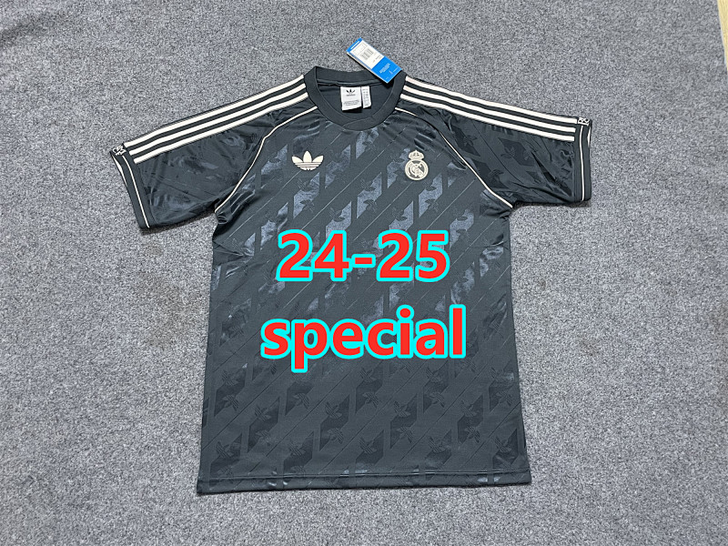 24-25 Real Madrid Special Retro Fans Jersey S-2XL