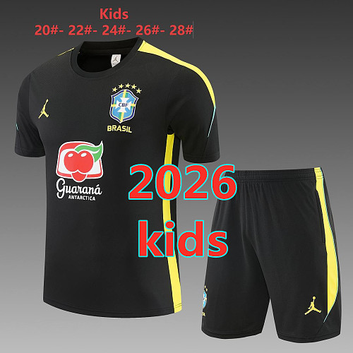 Brazil Kids Short Sleeve Tracksuit 20 -28