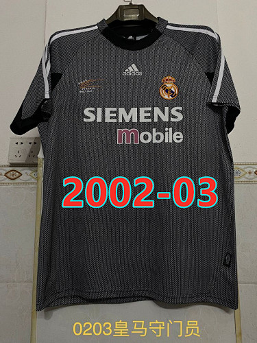 Real Madrid Goalkeeper Retro Jersey S-2XL