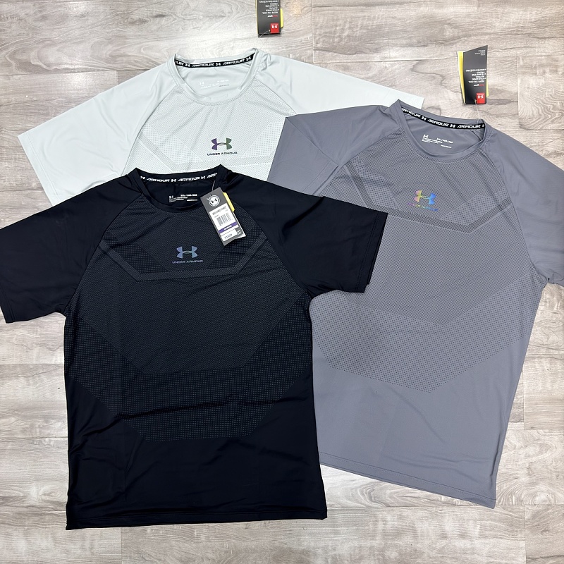 26-27 Under Armour T-shirt M-3XL T