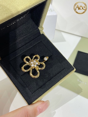 Lace Flower Ring