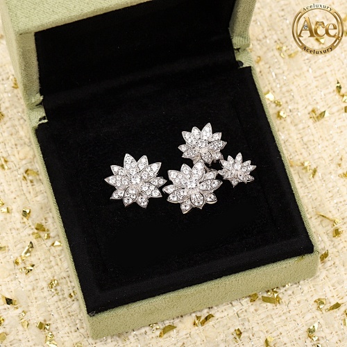 Anemone Ear Buckles