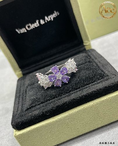 Colorful Diamond Floral Ring