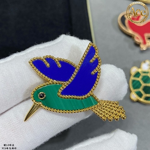 Animal Series Brooches