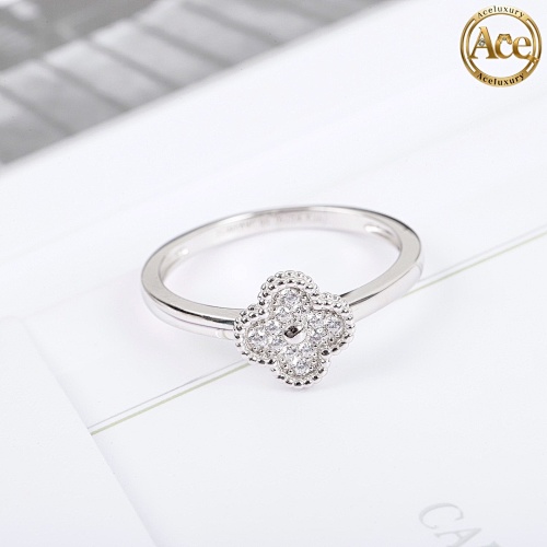 Mini Diamond Ring