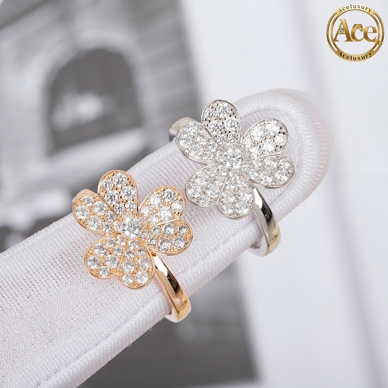 Clover Full Diamond Ring