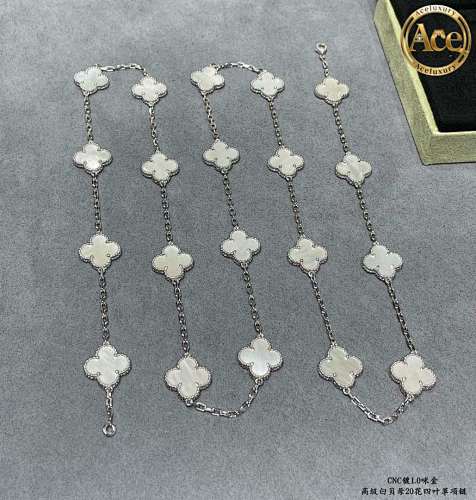 Premium White Mother-of-Pearl 20-Flower Four-Leaf Clover Necklace