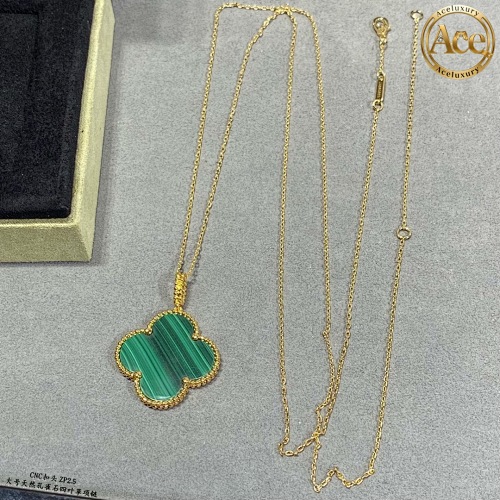 Large Natural Malachite Four-Leaf Clover Necklace