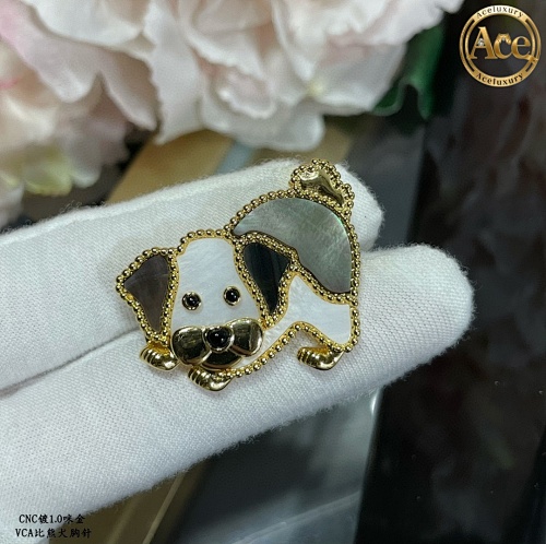 Animal Series Brooches