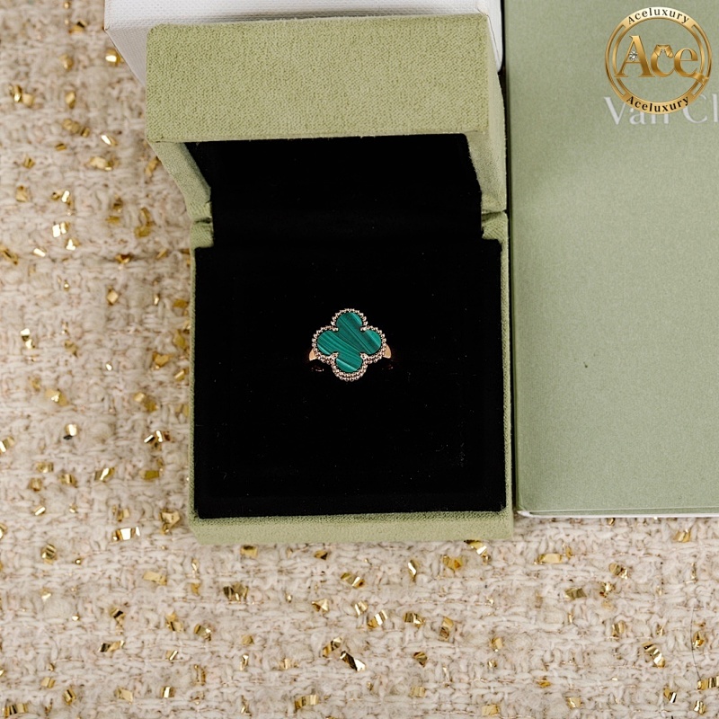 Classic Four-leaf Clover Ring