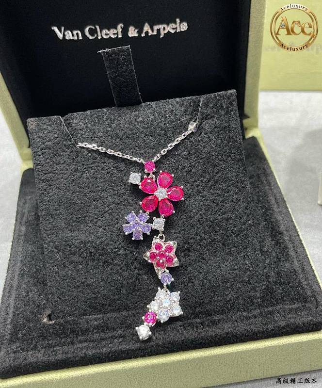 Colorful Flower Necklace