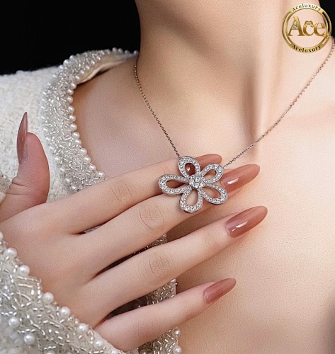 Full Diamond Flower Necklace