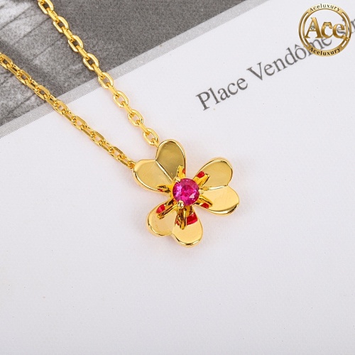 Clover Necklace
