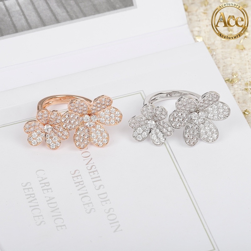 Clover Full Diamond Ring