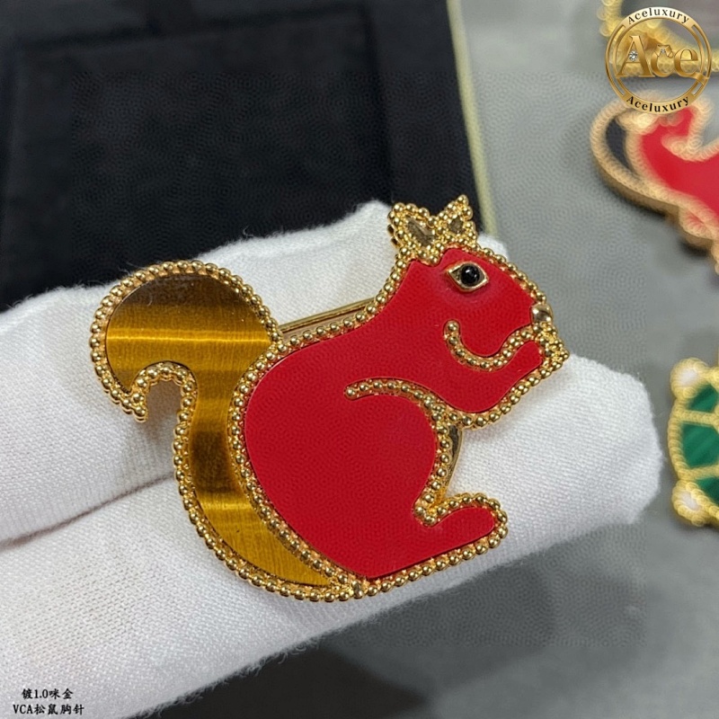 Animal Series Brooches