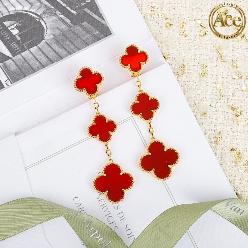 Three-flower Ear Buckles Without Diamonds