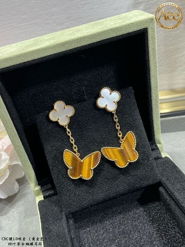 Butterfly And Two Flowers Ear Slap
