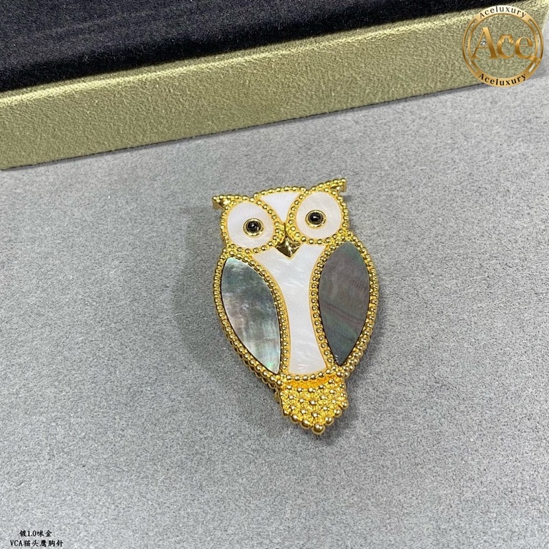 Animal Series Brooches