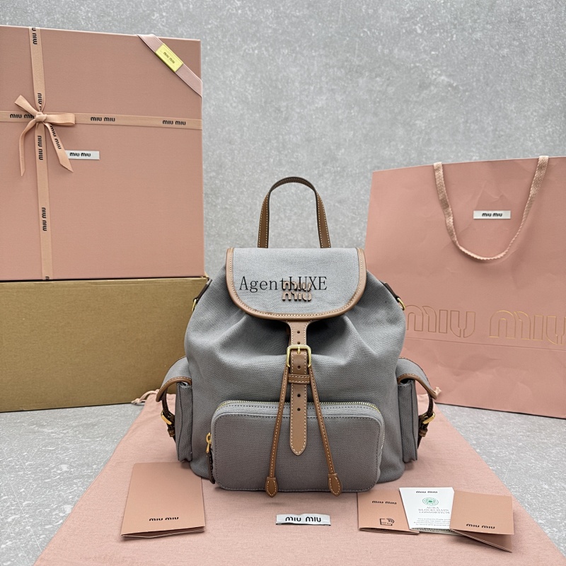 Miumi ② Q Miu