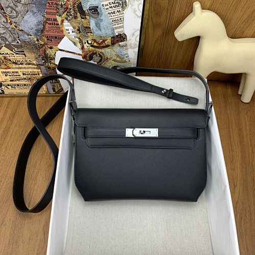 Hermès Kelly Depeches 25cm Epsom 89