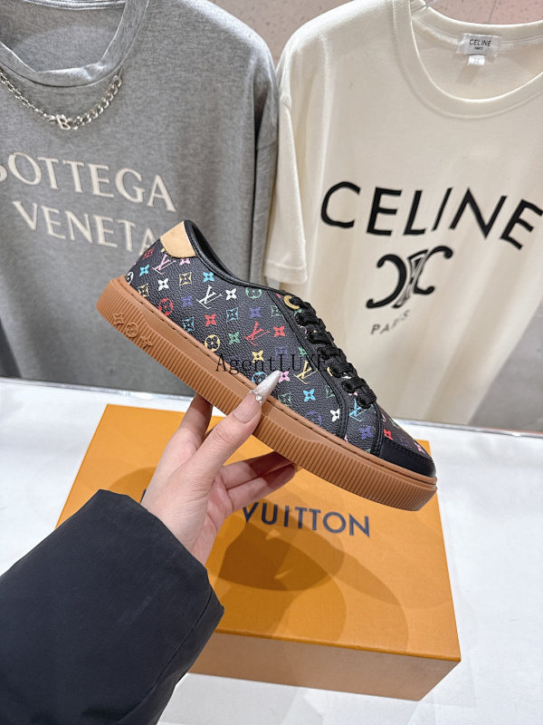 26ss Tilted LV Logo