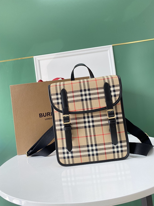 B Vintage Econyl . .1 .1