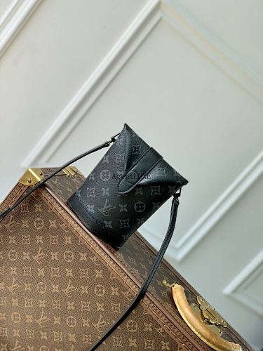 Louis Vuitton Envelope Pouch Monogram Eclipse