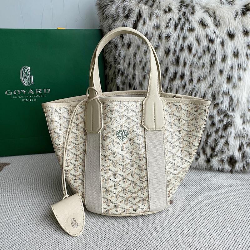 Goyard bag