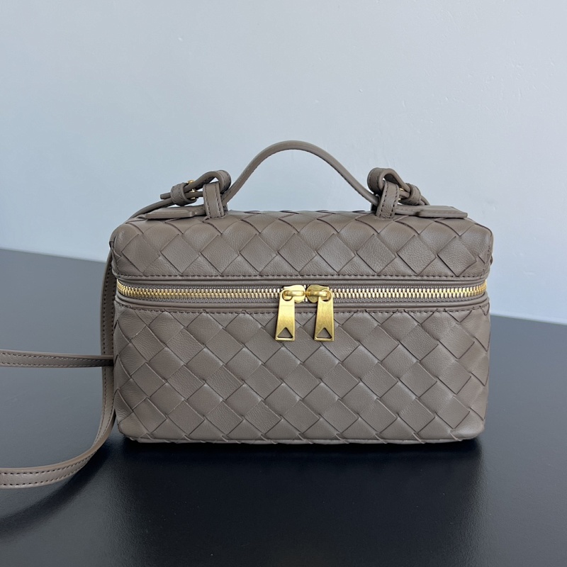 BV Vanity Case 789109