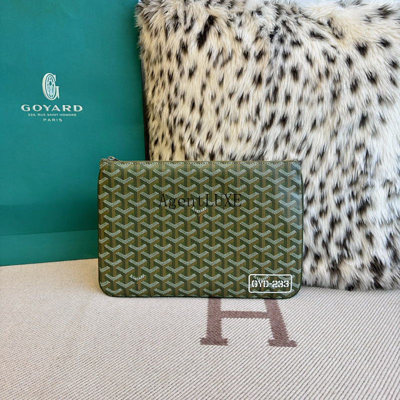 Goyard bag
