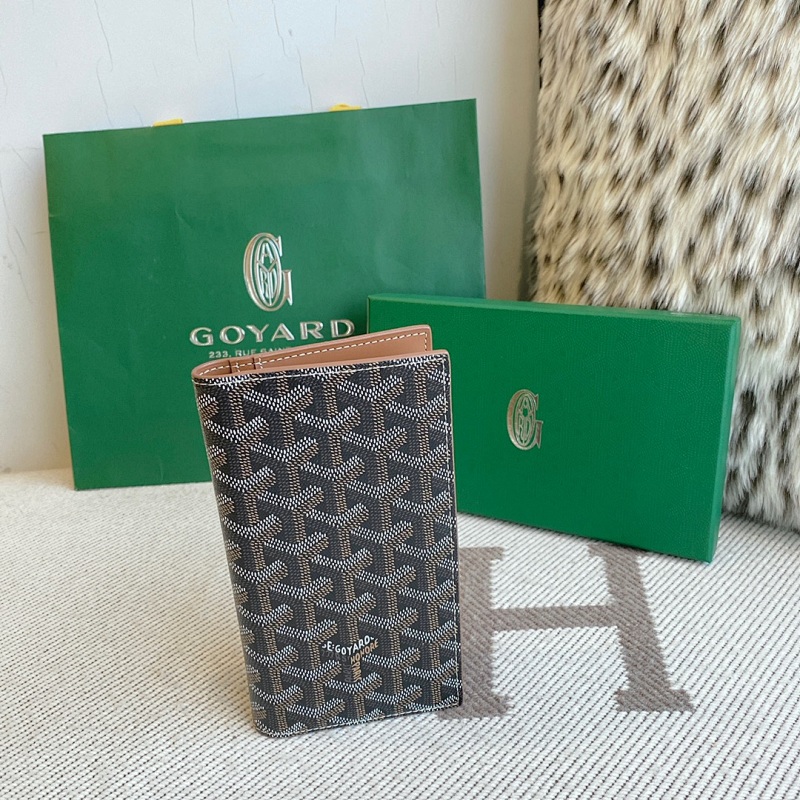 Goyardine Canvas & Vauzelles Calfskin