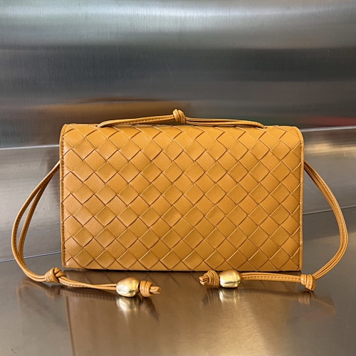 Trio Pouch ON Strap