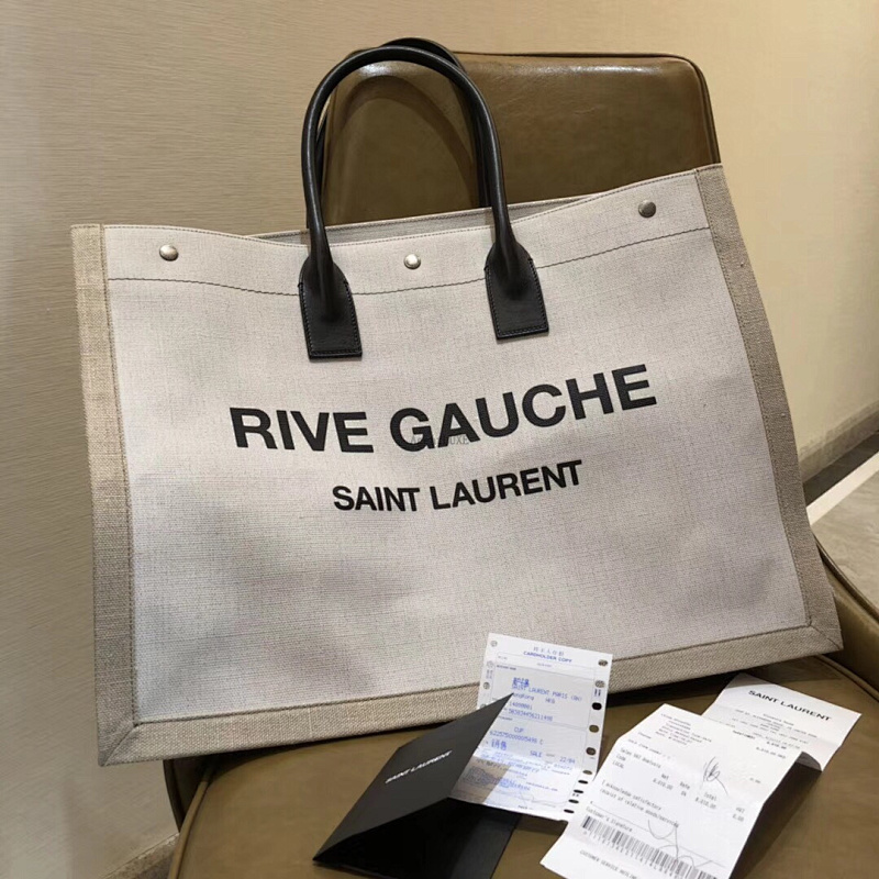 Shopping bag from Agentluxe
