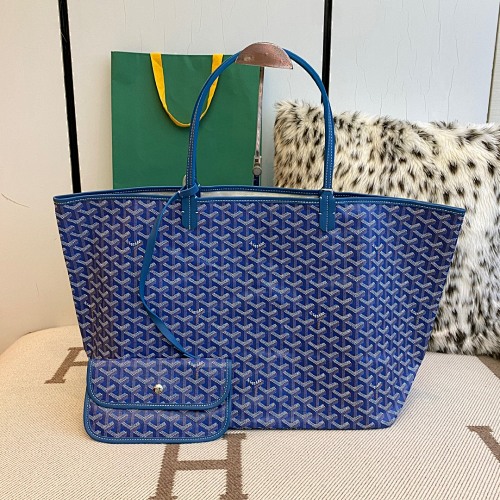 Goyard shopping bag