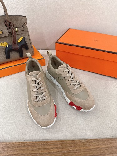 Bouncing New Arrival