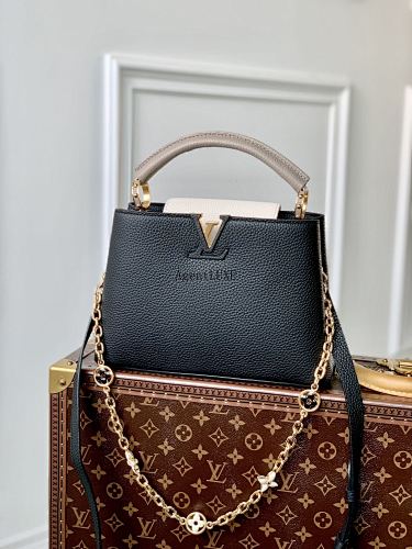 Louis Vuitton Capucines BB Monogram 27 X 18 X 9