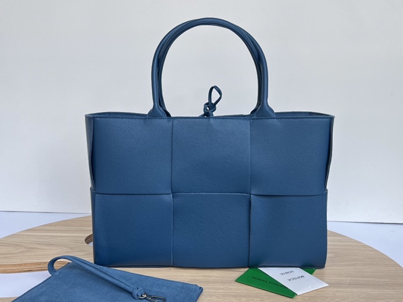 Tote bag from Agentluxe