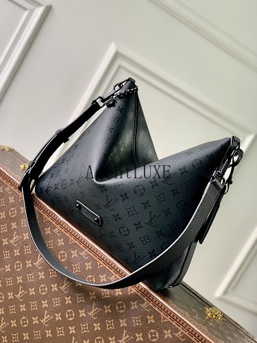 Louis Vuitton Vagabond Hobo Monogram Midnight