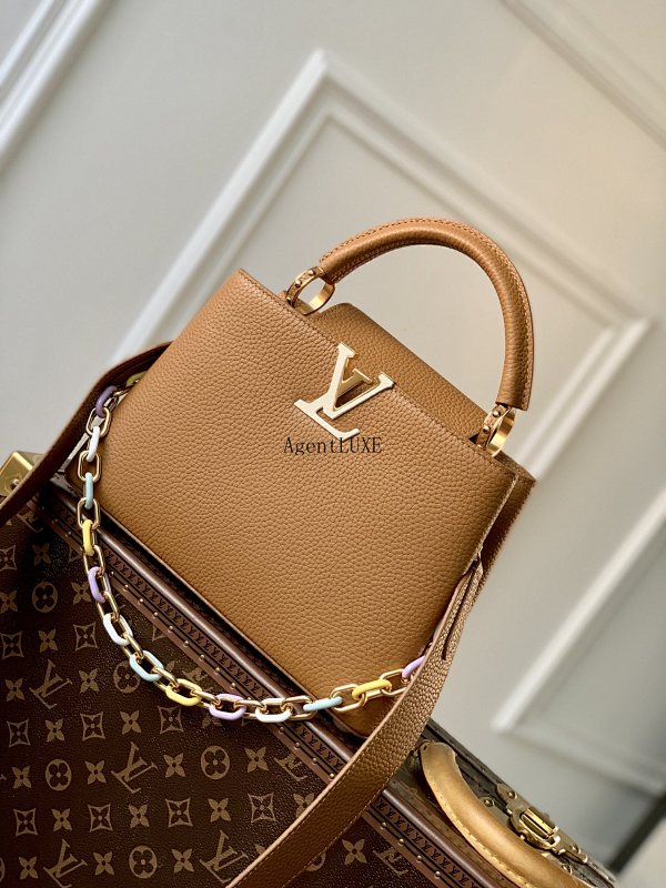 Louis Vuitton Capucines Taurillon LV 27 18 9cm
